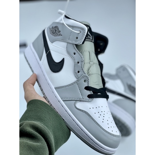 Giày Sneaker smoke grey Cao Cổ cao Mid Xám kèm phụ kiện