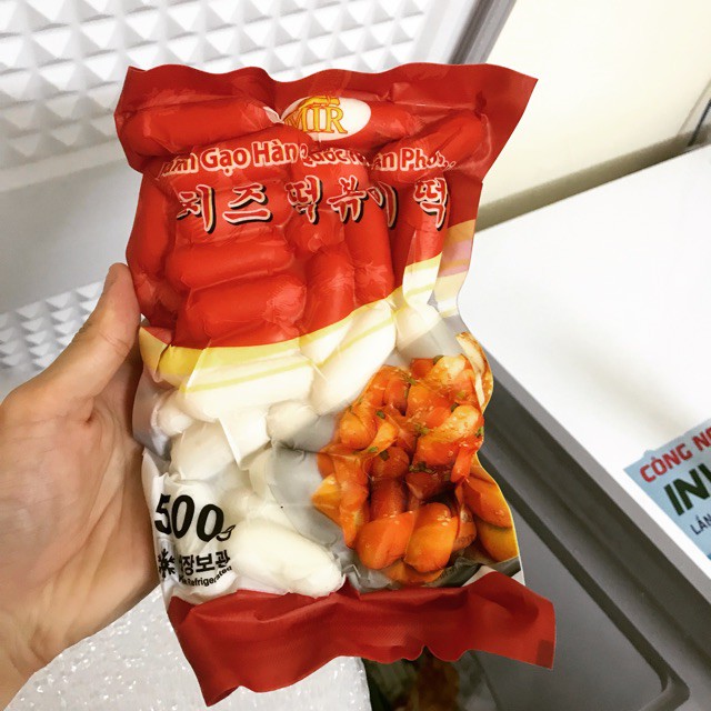 Bánh gạo nhân phô mai vỏ đỏ kèm 100g sốt