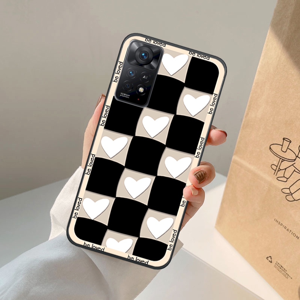 Ốp lưng Xiaomi Redmi Note 11/ Redmi Note 11S họa tiết trái tim, gấu caro thời trang