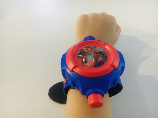 Đồ chơi đồng hồ chiếu bóng hình spider man  siêu nhân người nhện cho bé trai giúp bé xem giờ &phát huy khả năng sáng tạo