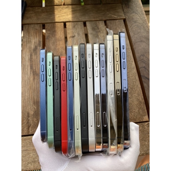 Mô hình ip táo 12 Series