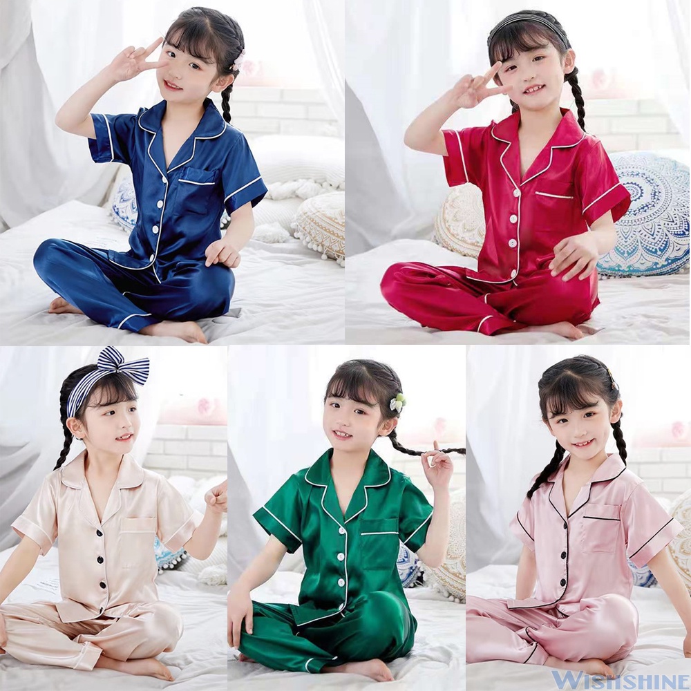 Bộ Đồ Ngủ Tay Ngắn Chất Liệu Lụa Thời Trang Xinh Xắn Cho Bé