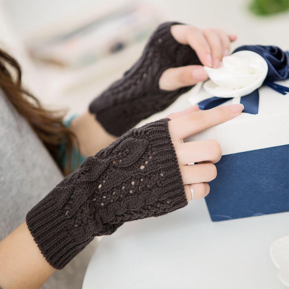 ME Găng Tay Len Hở Ngón Giữ Ấm