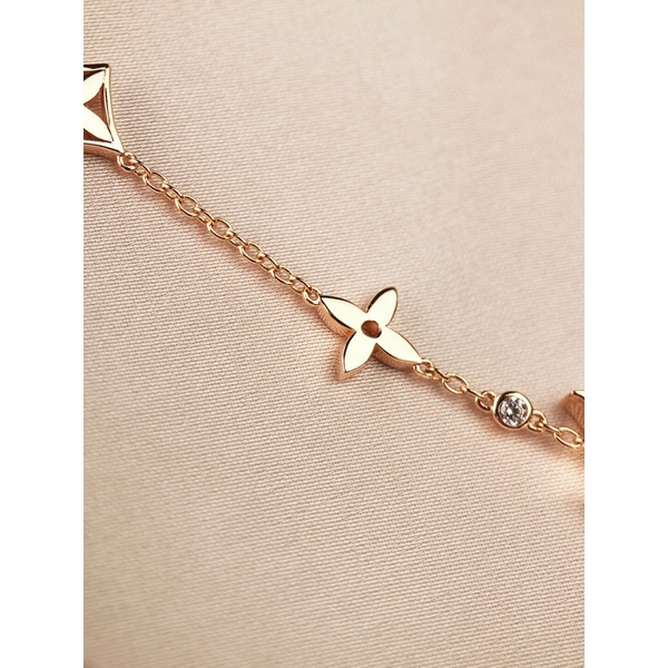 Lắc tay nữ siêu xinh mạ vàng hồng logo Louis Vuitton LV trang sức cao cấp