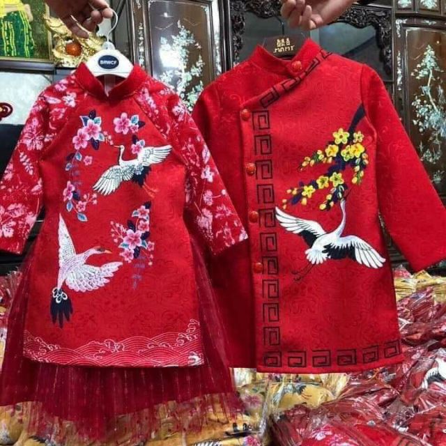 ❤ Sét cách tân Bé trai và bé gái Quá đẹp,suất xắc.Hàng sẵn khách nhé.📌📌Chất liệu gấm ,bé diện sét này thì wa đẹp ạ