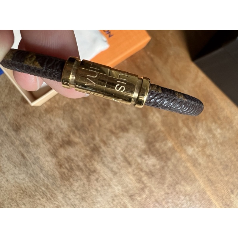 Vòng tay Gucc.i , LV