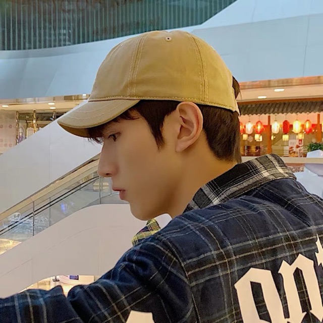 Mũ lưỡi trai ngắn phong cách Nhật Bản