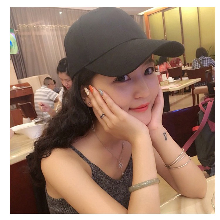 Mũ Lưỡi Trai Màu Trơn Có Thể Điều Chỉnh Kích Cỡ Tiện Lợi