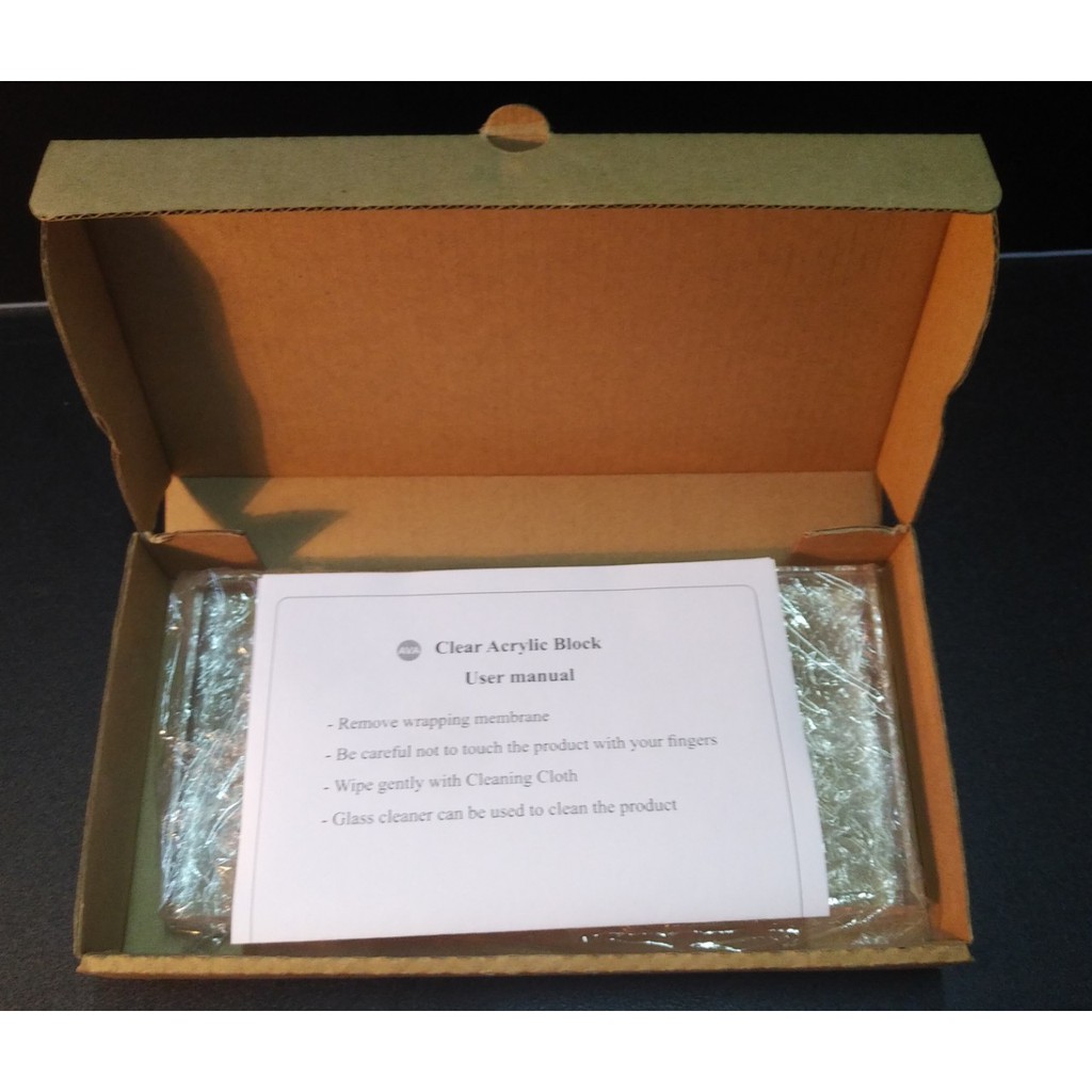 Khối đế mica trong suốt dày 15mm KT 20x10cm trưng bày sản phẩm mô hình