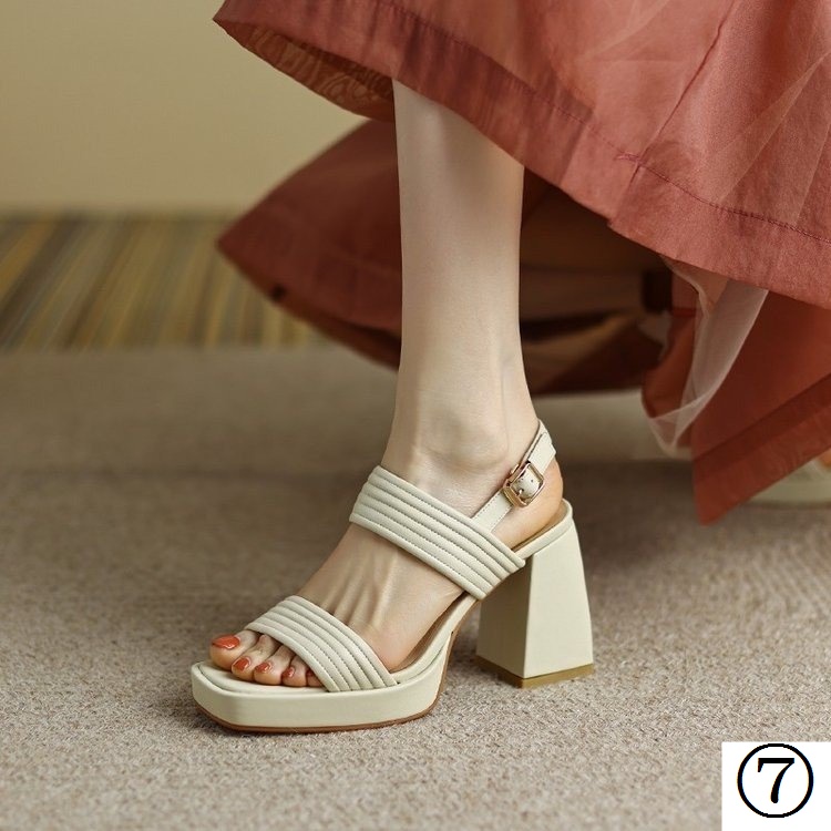 Giày Cao Gót Sandal Da Mềm Đế Dày Chống Thấm Nước Thời Trang Mùa Hè 2022