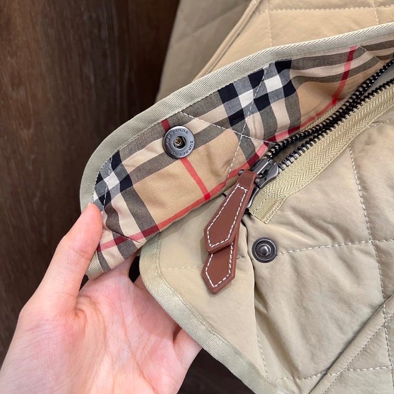 Áo khoác nữ phong cách vintage thương hiệu thời trang cao cấp Burberry