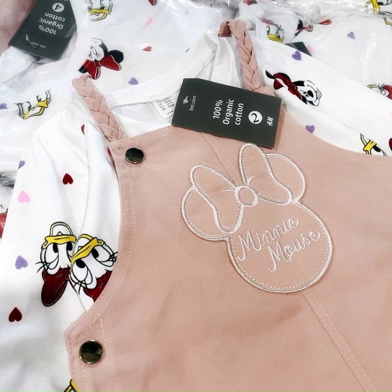 Set váy yếm kaki kèm áo cotton dài tay Minnie hồng HM 1-6Y