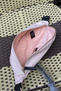 Bao tử Guess xuất xịn
