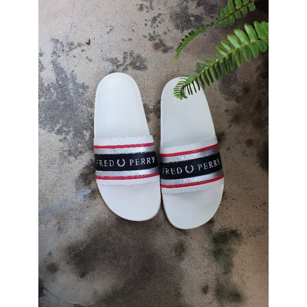 Dép nam big size FRED &amp; PERRY xuất xịn