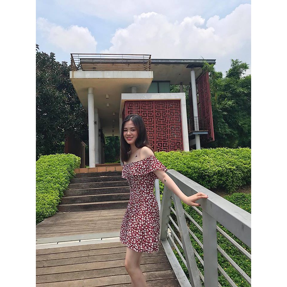 Đầm trễ vai hoa nhí