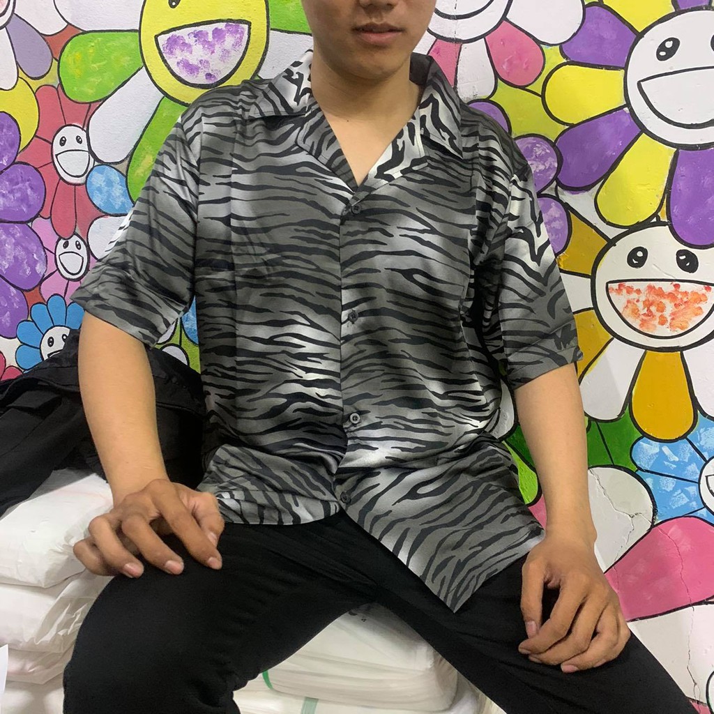 Áo sơ mi tay ngắn hoạ tiết vải lụa mango áo cuban shirt ngắn tay cổ vest mùa hè | BigBuy360 - bigbuy360.vn