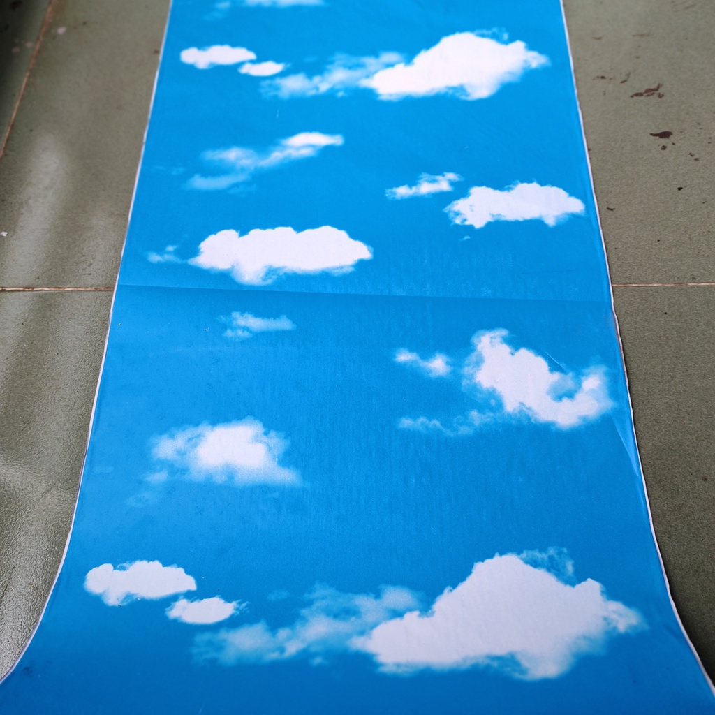 1 Mét Decal Giấy Dán Tường Mây Xanh Đậm Keo Sẵn Khổ 45Cm