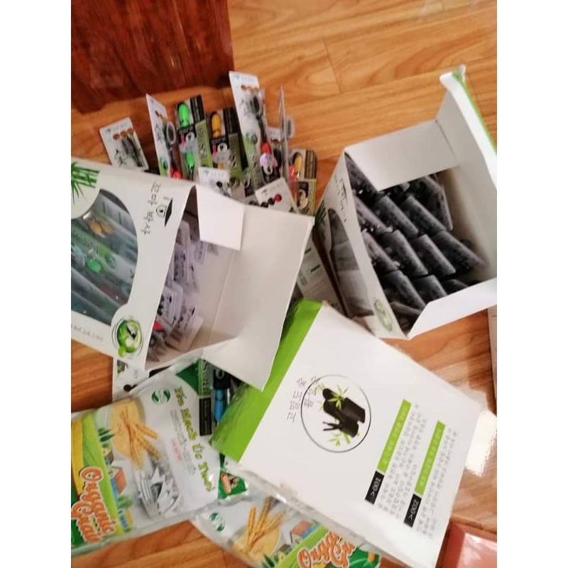 Bàn chải đánh răng than tre