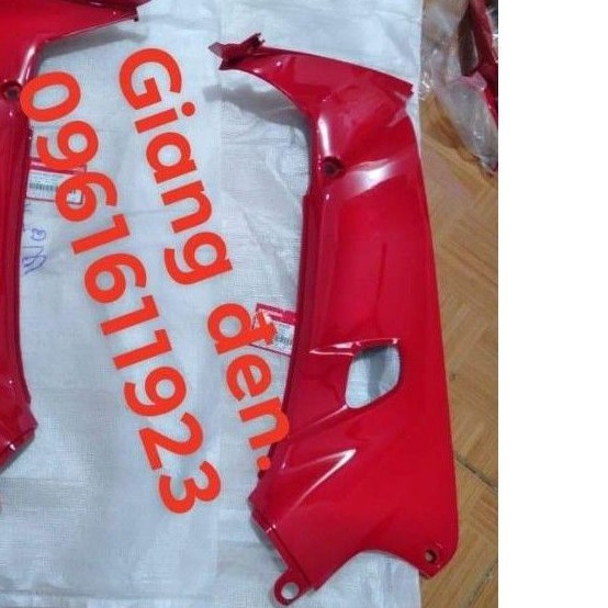 cánh yếm trong bên phải xe wave  100 chính hãng honda việt nam bao chất