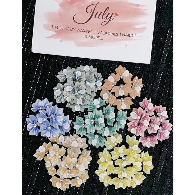 Mẫu C055. Hoa bột nail