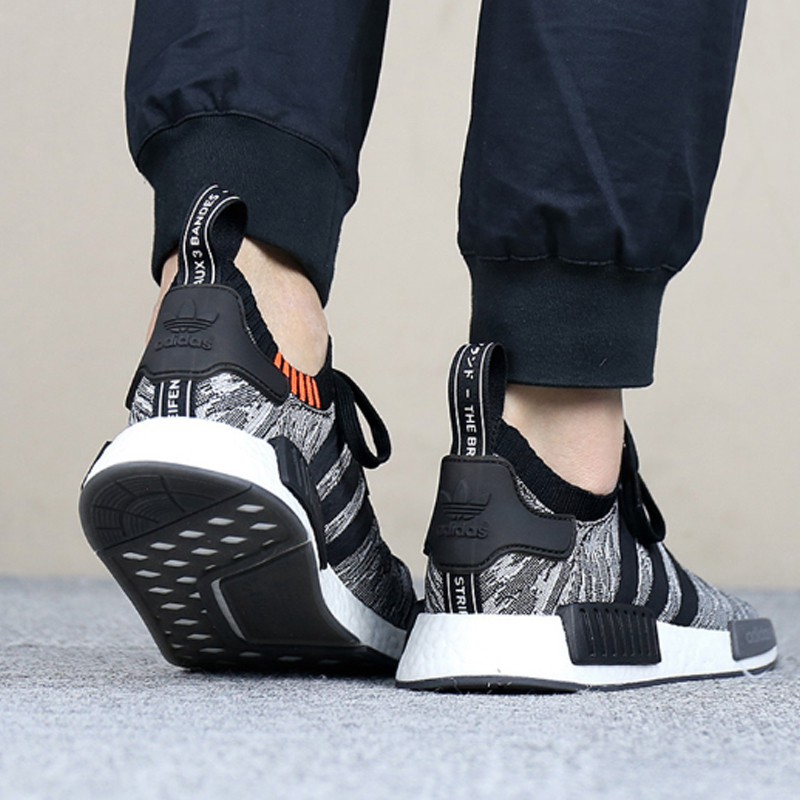 Giày Thể Thao Adidas Nmd Xr1 Có 2 Màu Năng Động