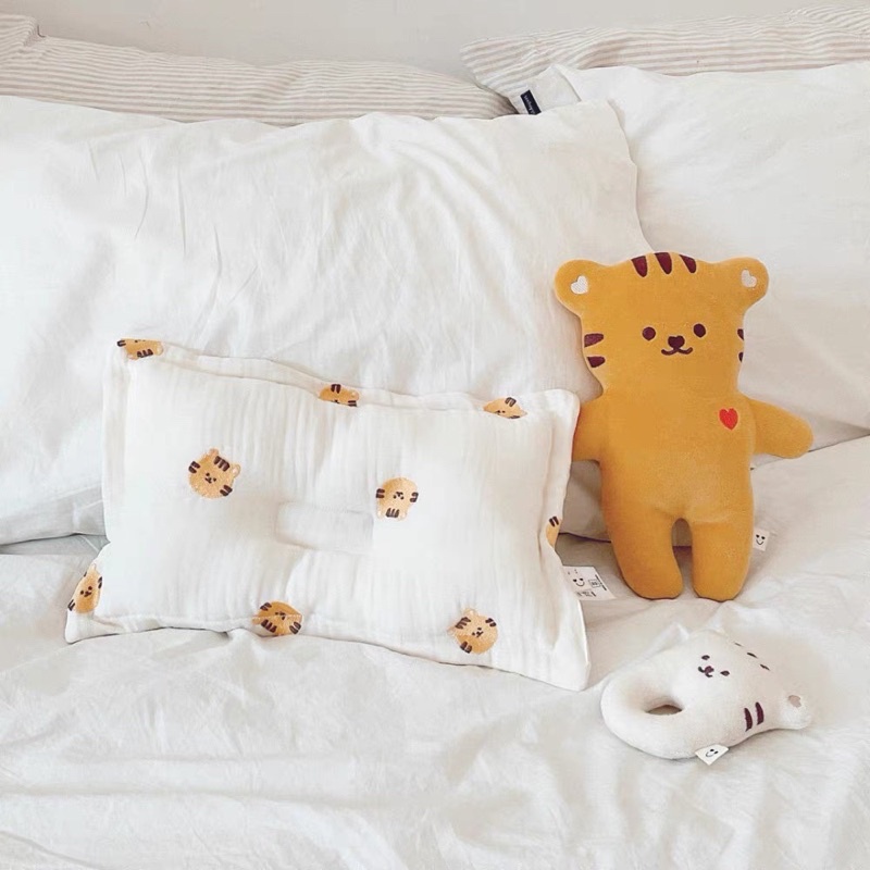 Gối Xô Chống Bẹp Đầu Organic KAMIMI Cao Cấp Thêu Gấu Style Hàn Quốc Cho Bé KT 39x25cm