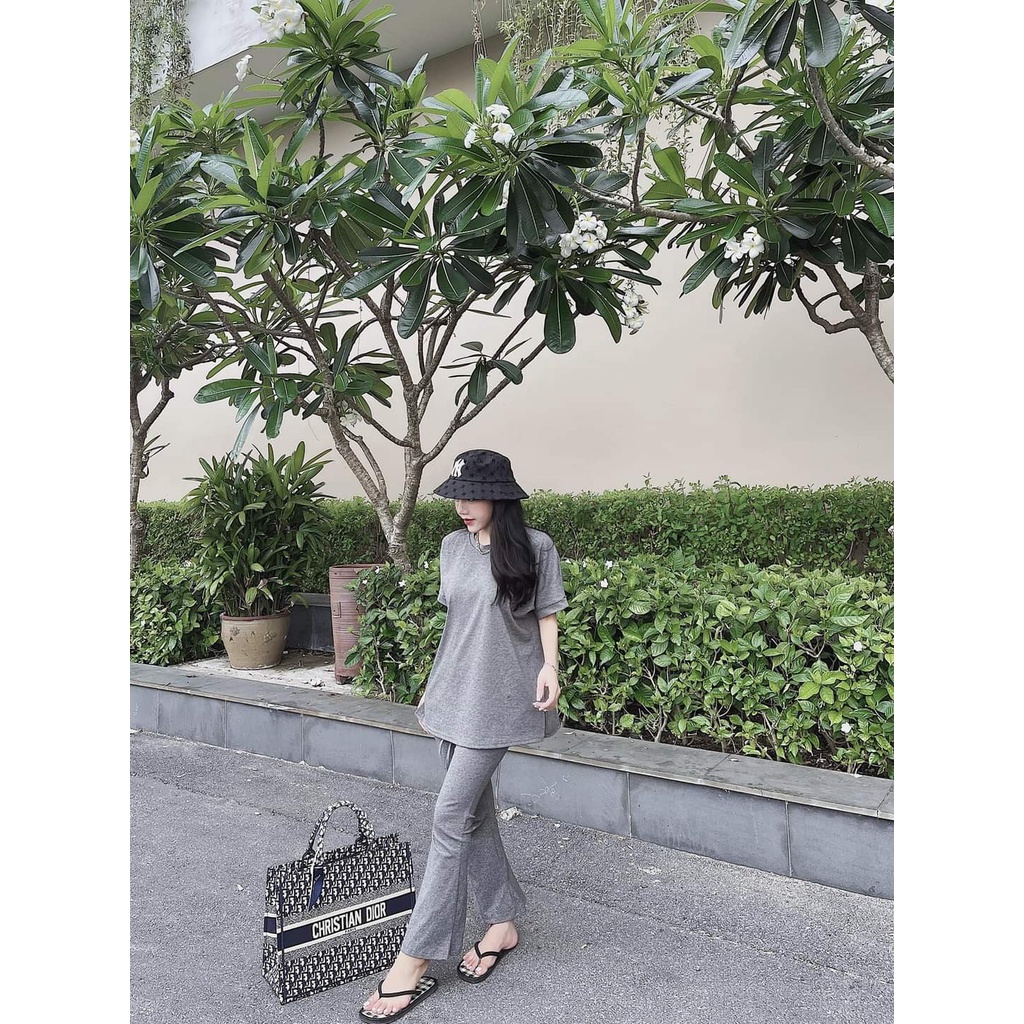 💃 Bộ Áo Thun Nữ Kèm Quần Ống Loe Vải Cotton Xám