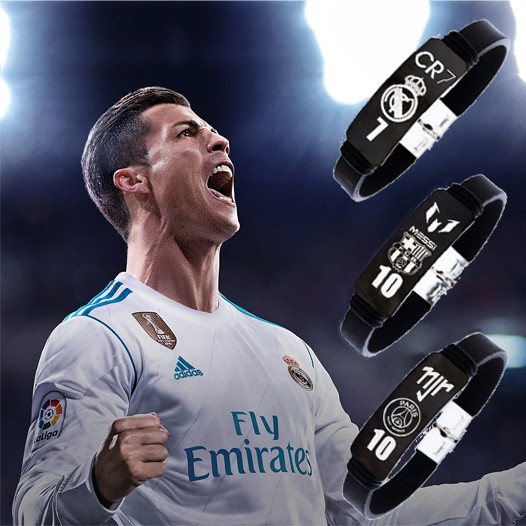 Vòng Tay Bóng Đá 7.0 Dây Silicone Mặt Hợp Kim Cao Cấp In Logo Các Ngôi Sao Bóng Đá Ronaldo, Messi, Neymar