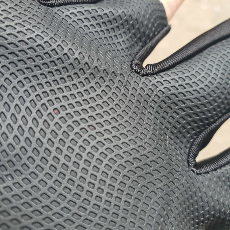 Găng tay DAIWA 3 màu