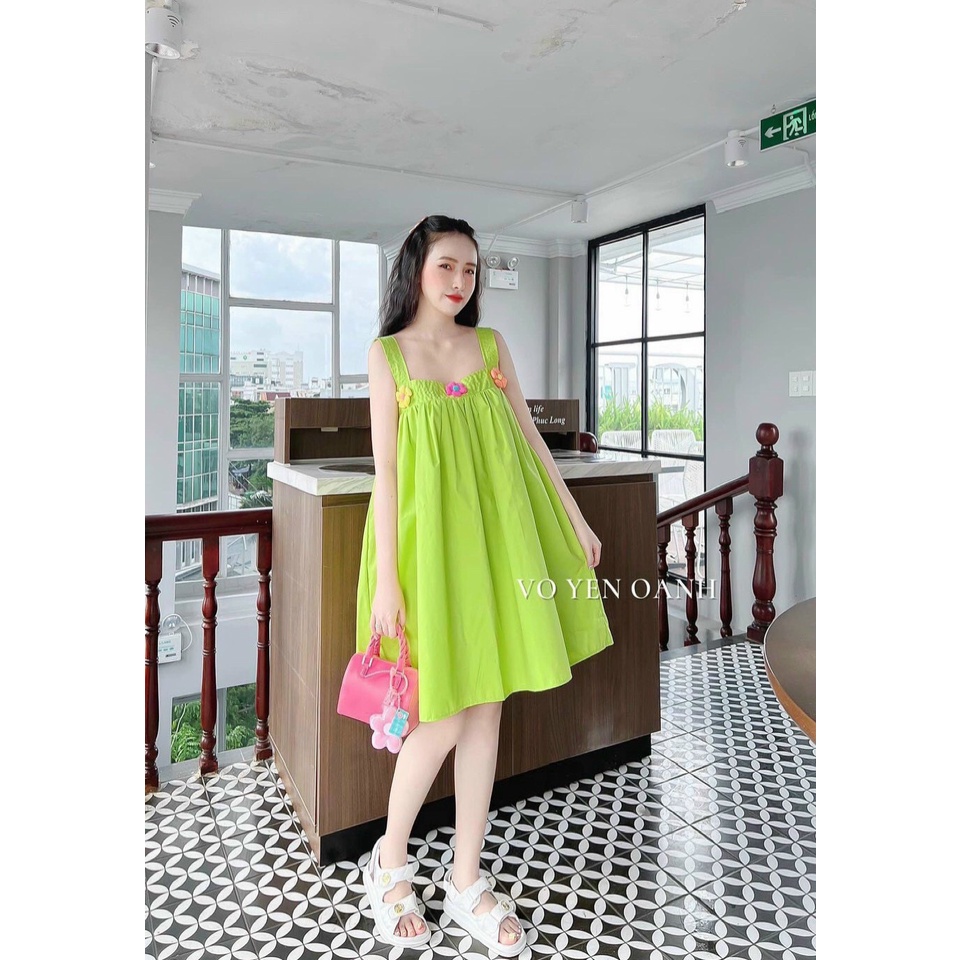 Đầm babydoll hoa cài tiểu thư công chúa dáng xoè đi chơi dạo phố