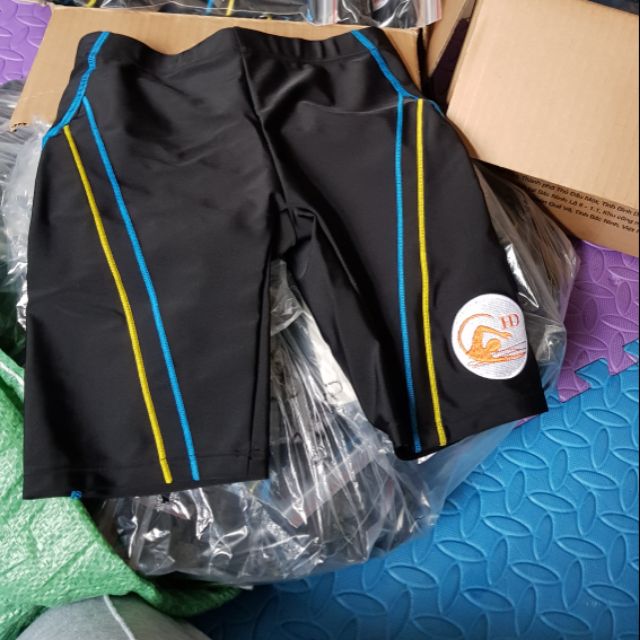 Quần bơi chuyen nghiẹp