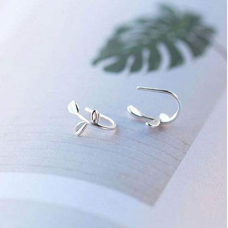 Khuyên tai bạc khuyên cành lá nhỏ dễ thương