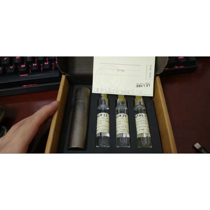 Sét Nước Hoa 10ml LELABO 29/33/13 tặng kèm một vỏ ống Đựng Siêu Chắc Chắn