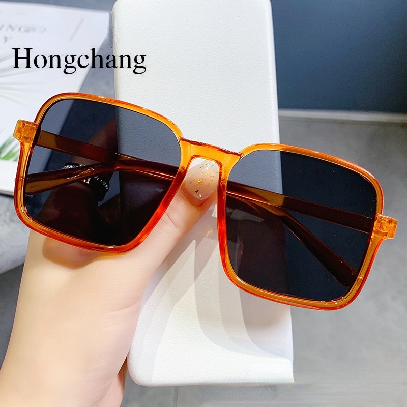 TikTok Retro Sunglasses Street Shooting Fashion Glasses   Lightweight and Anti-blue Light  Unisex