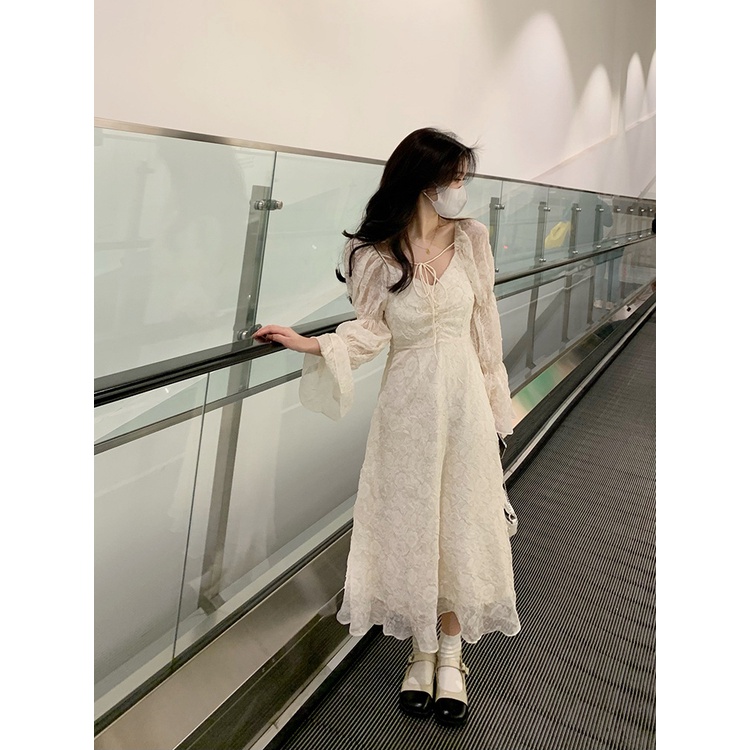 M181 - Đầm hoa Ulzzang cổ vuông nhúng ngực thắt dây tay loe eo chun