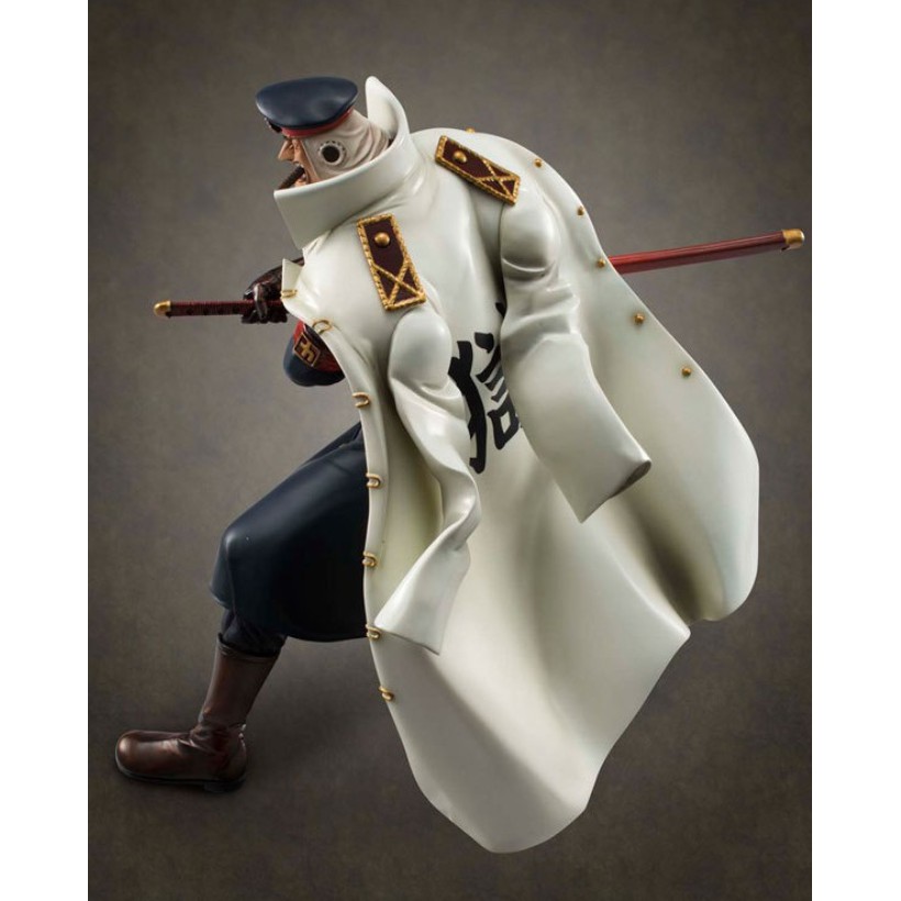 Mô hình Shiryu tàn hình băng râu đen 23cm - One piece