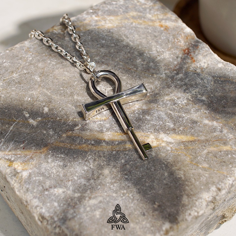 Mặt bạc nam FWA Chìa khóa ngàn năm - Yugioh