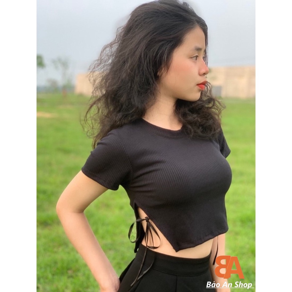 Áo croptop cổ tròn đan dây eo