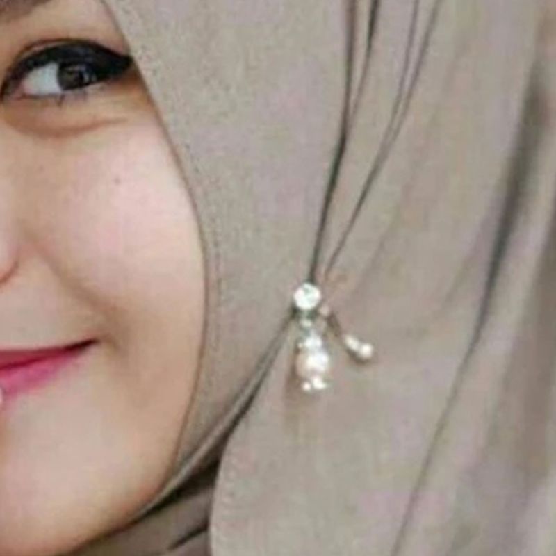 Khăn Trùm Đầu Kiểu Hồi Giáo Đính Ngọc Trai Nhân Tạo Lấp Lánh Cho Nữ