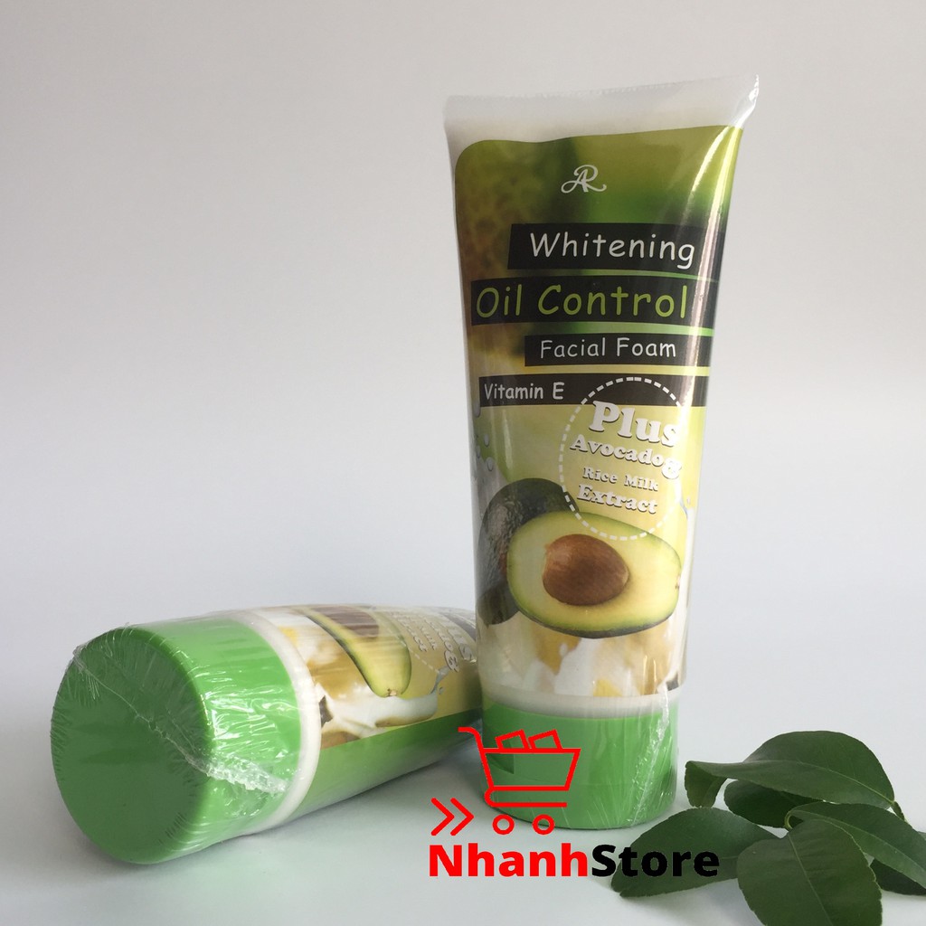 Sữa rửa mặt bơ Aron Whitening Oil Control 210g