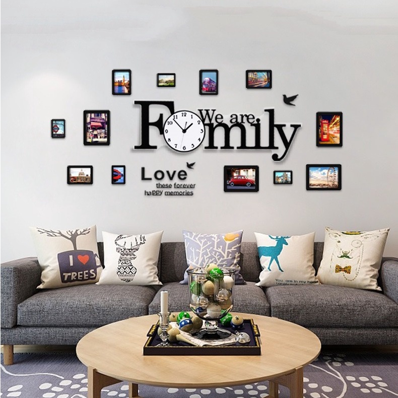 Đồng hồ treo tường hiện đại CL013 - We are family