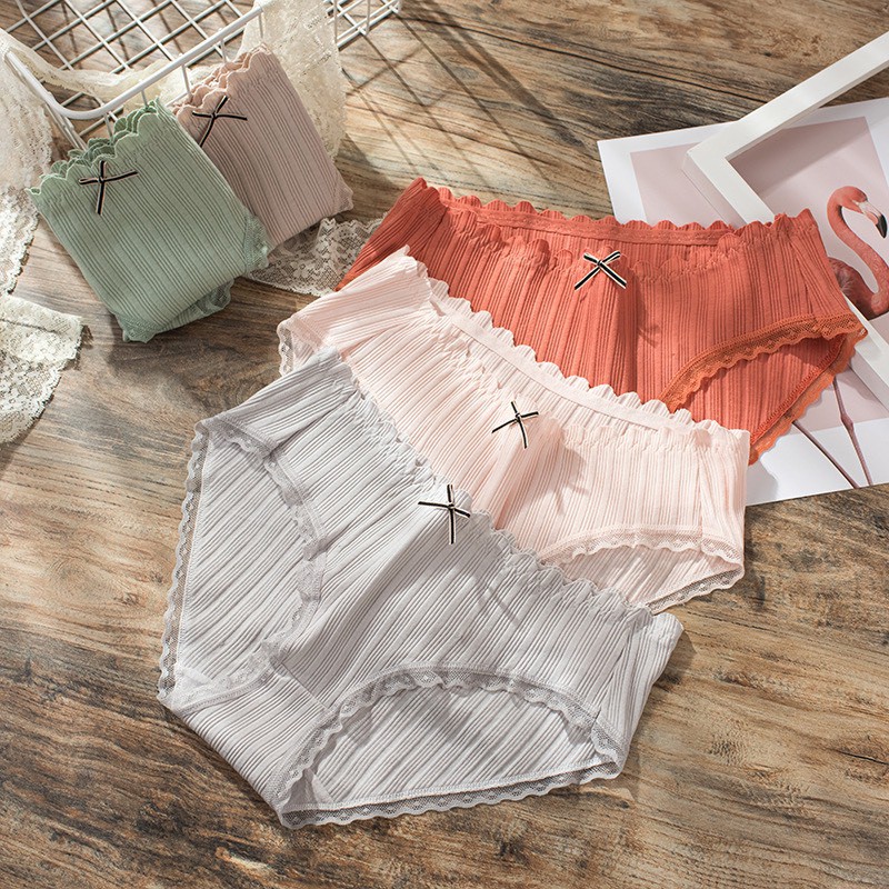 Quần Lót  Nữ Vải Cotton Gân Tăm  Mềm Mại Phối Ren Nơ Cách Điệu Cho Nữ LUCIA QL020