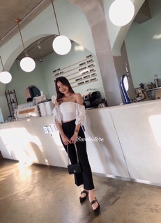 Quần tây loe nhẹ