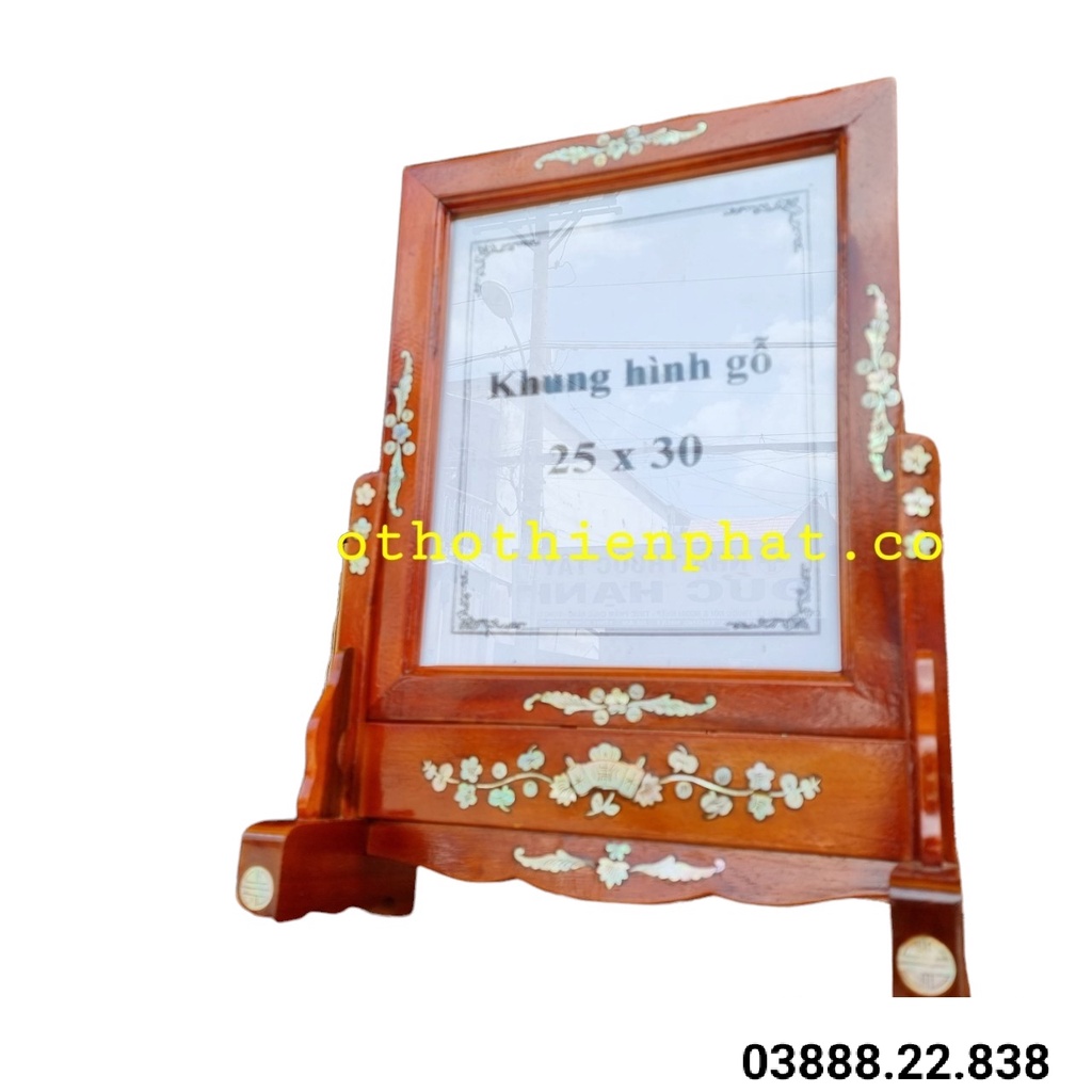 Khung Hình Cẩn Gỗ Tràm Bông Vàng 25×30 Màu Đỏ