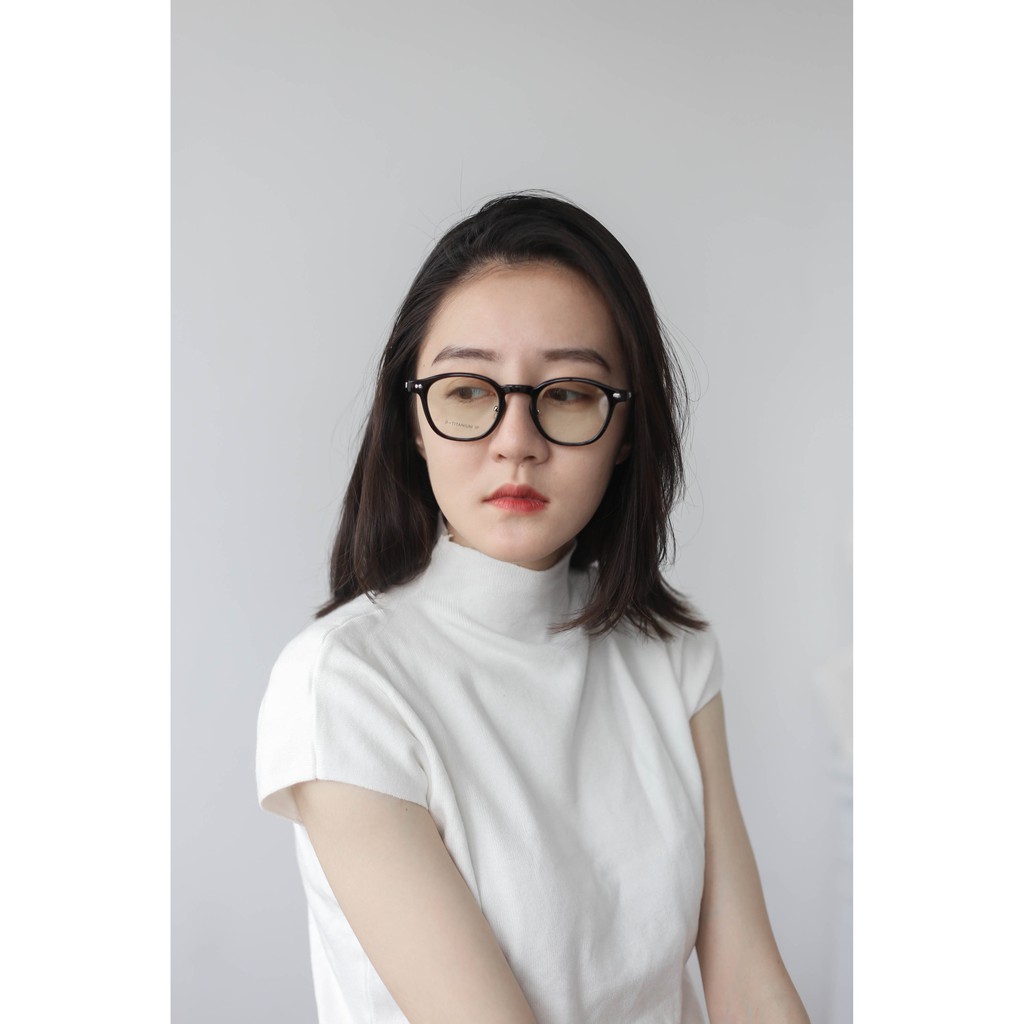 Gọng Kính Cận Nam Nữ Lilyeyewear Mắt Tròn Càng Titanium Thiết Kế Thời Trang 22004