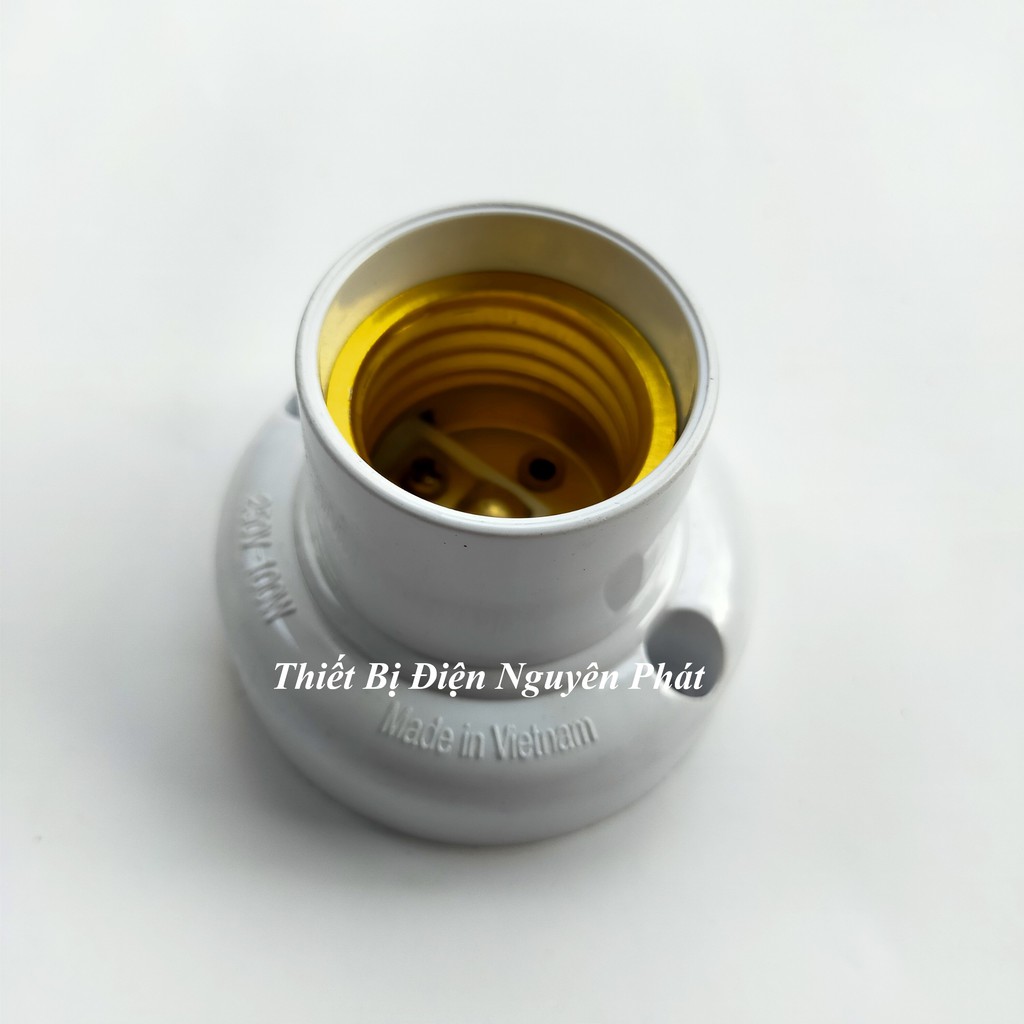 Đuôi Đèn Xoáy Treo E27