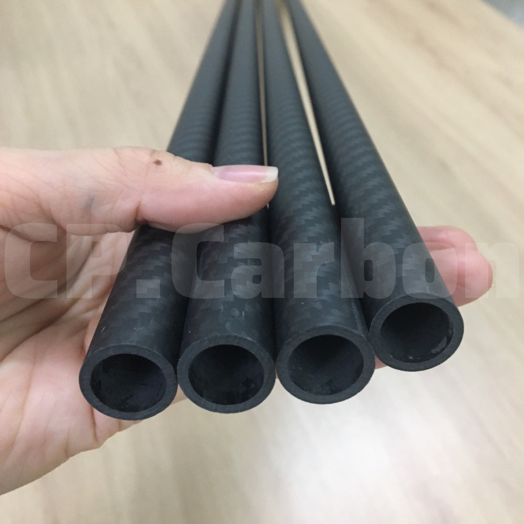 Ống Carbon 3K rỗng dài 1 mét đường kính ngoài 16mm, đường kính trong 12mm