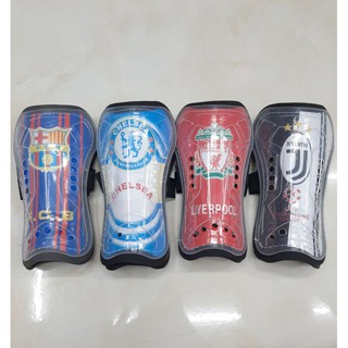 rờ te bảo vệ ống đồng chơi đá banh