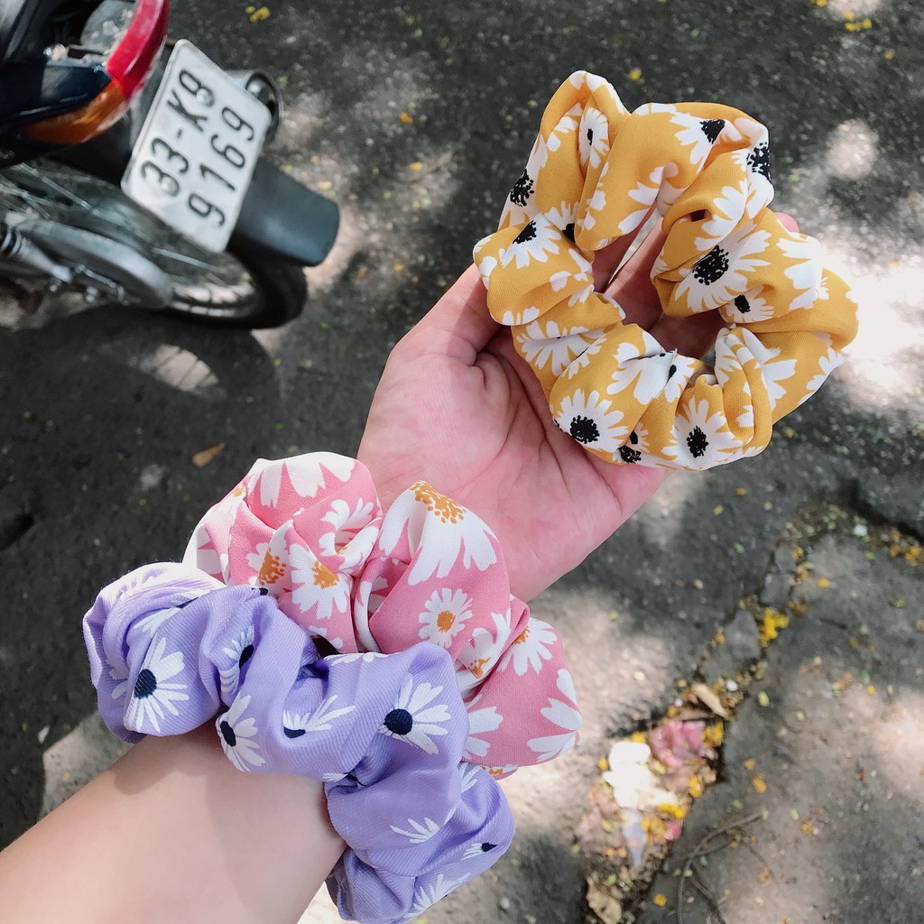 CHUN BUỘC TÓC SCRUNCHIES - HÀNG CÓ SẴN