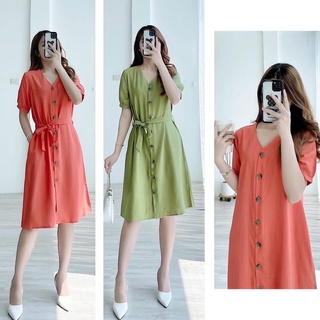 Đầm suông kèm dây belt cúc đua 2 màu cam, xanh